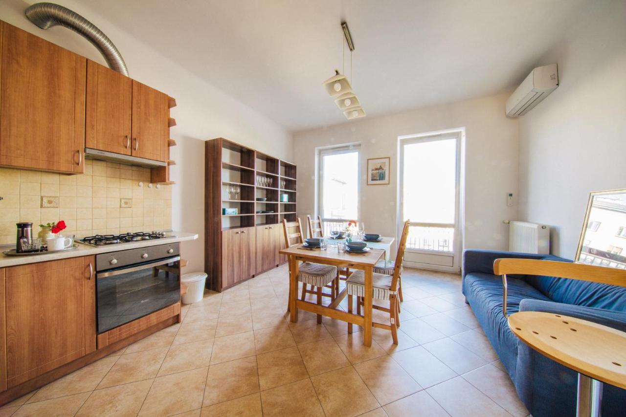 Apartment Metro Politechnika Varsovie Extérieur photo